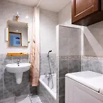 Apartment La Faviere *